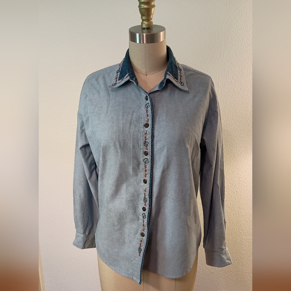 Vtg Koret City Blues Petite Embroidered Denim Shit